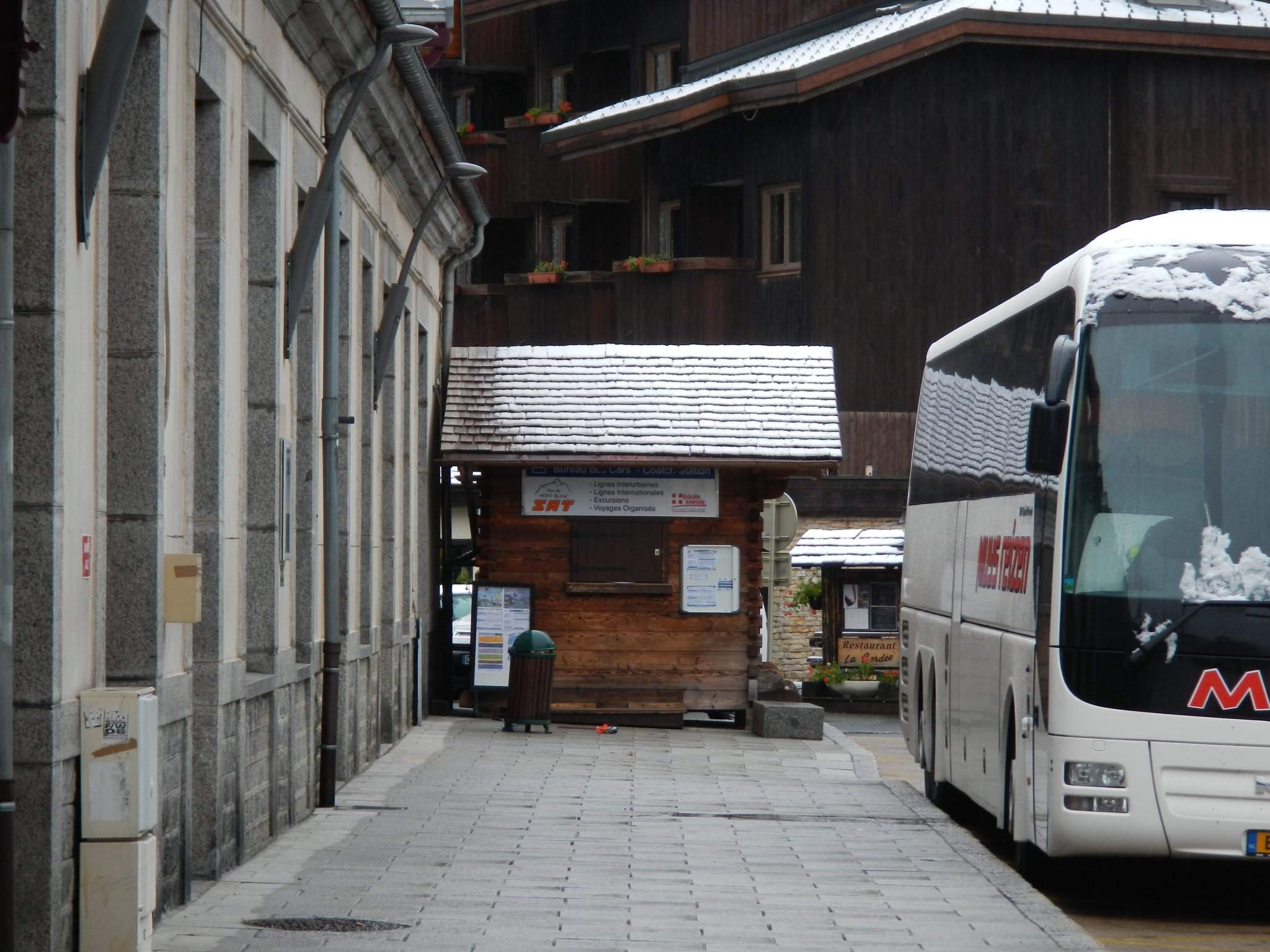 Bus from the United Kingdom to Chamonix