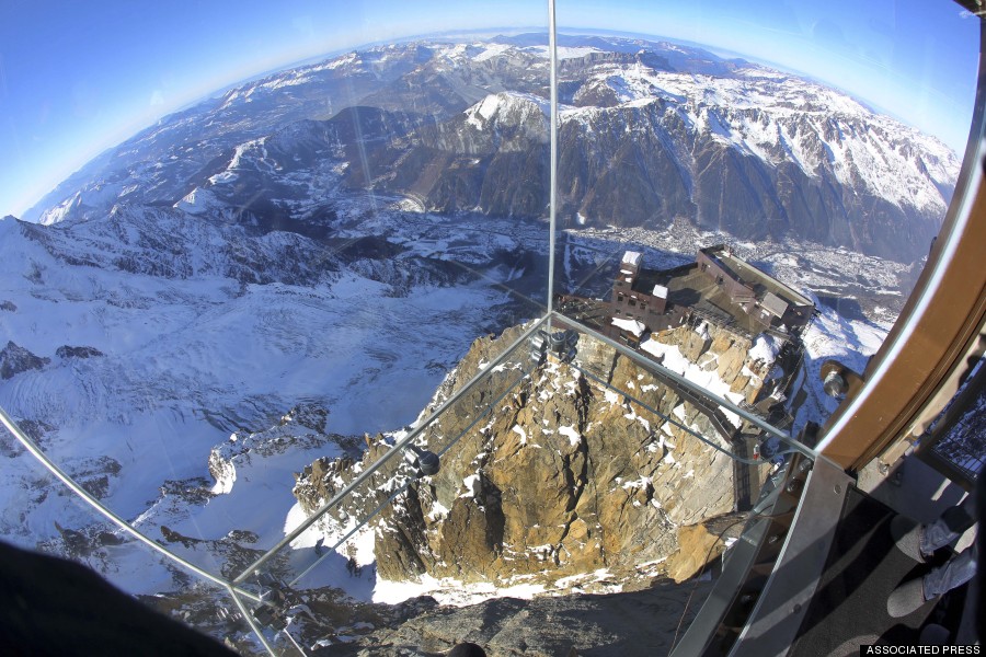 Step into the Void - Aiguille du Midi Skywalk | Chamonix.net