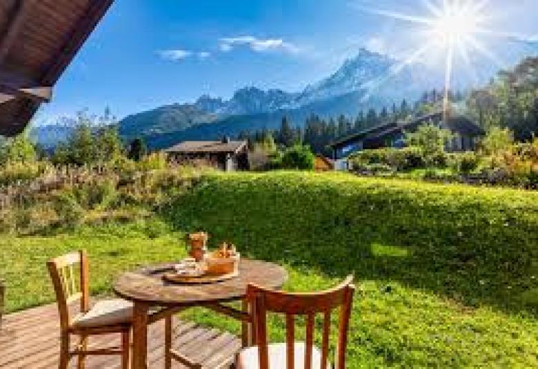 Bed and Breakfast Chamonix B&B facing Mont Blanc breakfast