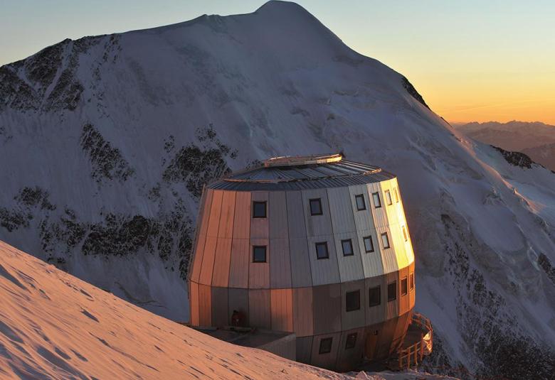 Tour Mont Blanc Huts Refuge du Gouter