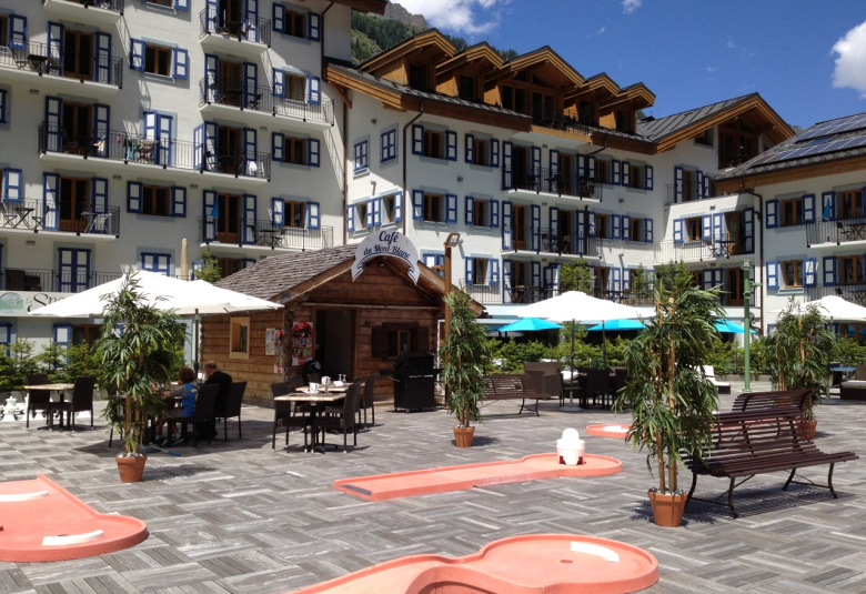 Mini Golf Vallorcine in the Chamonix Mont Blanc valley