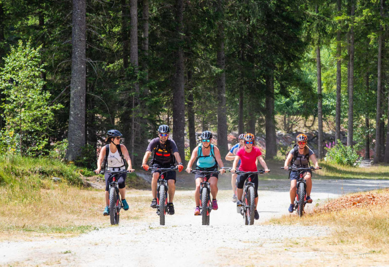 eBike Chamonix trip Séminaires d'entreprise à Chamonix Team Building in France