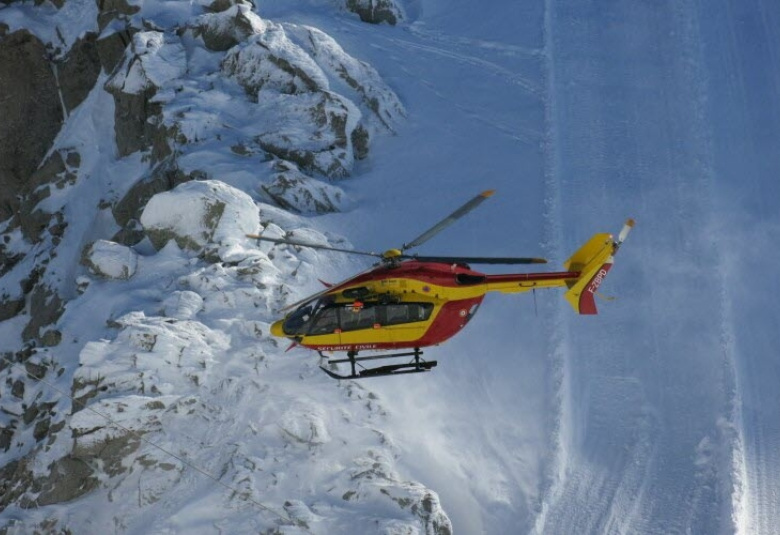 Hélicoptère Dragon 74 PGHM Chamonix