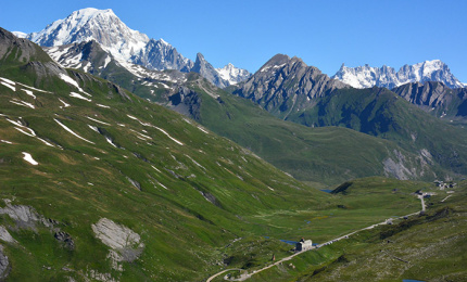 Col du Petit Saint-Bernard entra la France et l'Italie