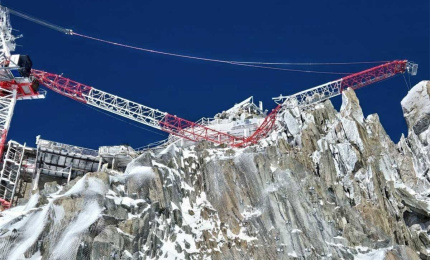 Grands Montets top station crane boom arm collapse