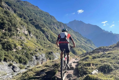Antoine Socquet-Juglard sets new mountain bike record for Tour du Mont-Blanc