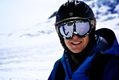 Simon Halliwell Skiing Ski Instructor in Chamonix