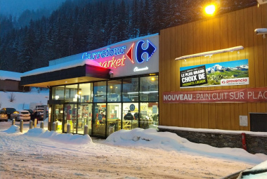 Carrefour Market Chamonix