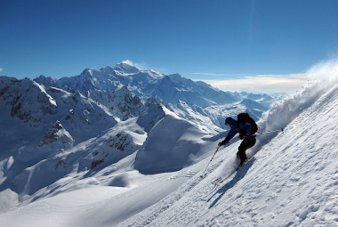 Descente à ski du Mont Buet en Vallée de Chamonix