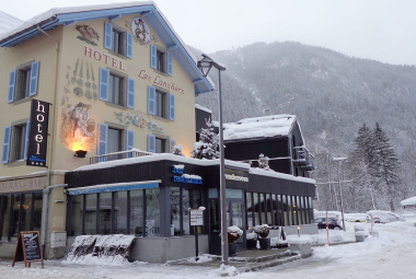 hotel les lanchers chamonix hiver