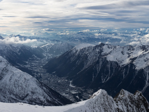 Chamonix-Mont-Blanc, view from Grands Montets, author Ivan Borisov, licensed under CC BY-SA 2.0, photo source @flickr.com