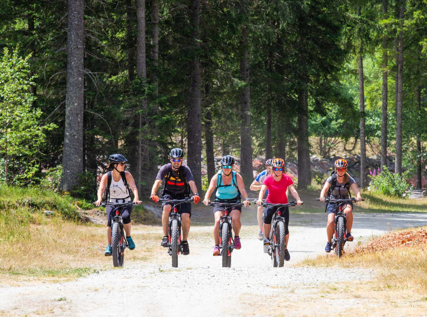 eBike Chamonix trip Séminaires d'entreprise à Chamonix Team Building in France