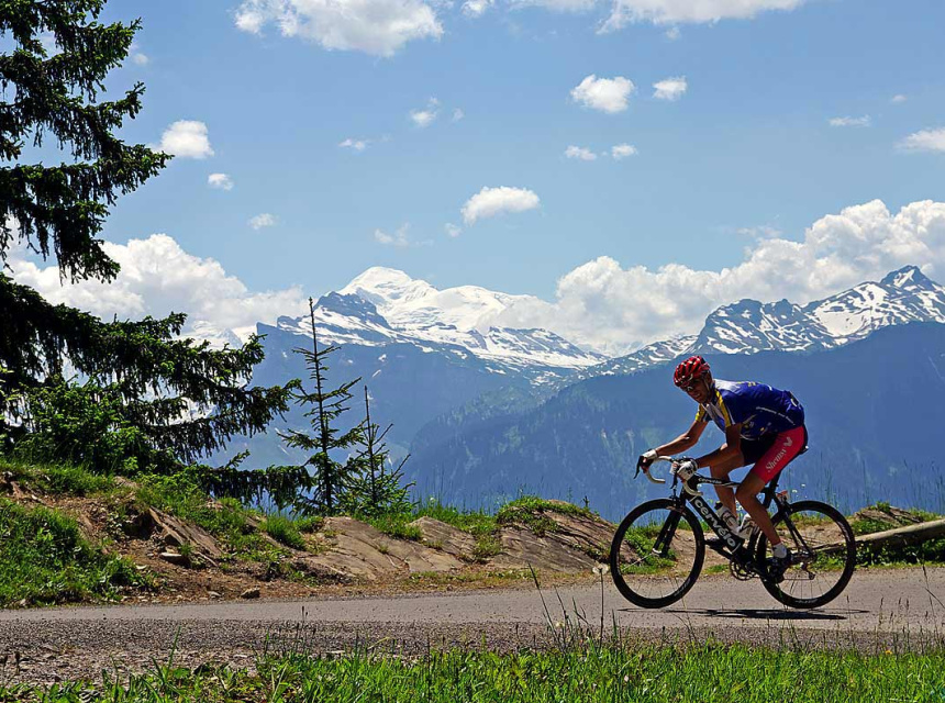 Cycling Col de Joux