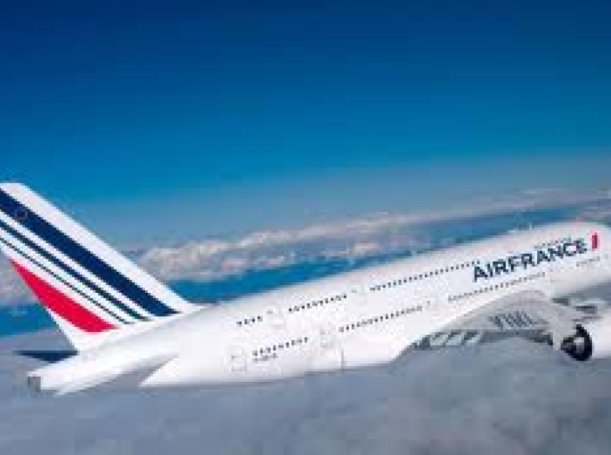 Flying to Chamonix - Travel to Chamonix by plane