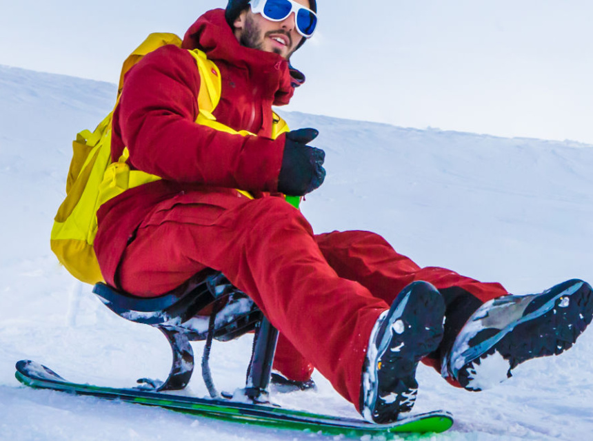 SNOOC is a new excting French invention, which can be practised in the Chamonix Valley at Les Planards. photo source @planards.fr