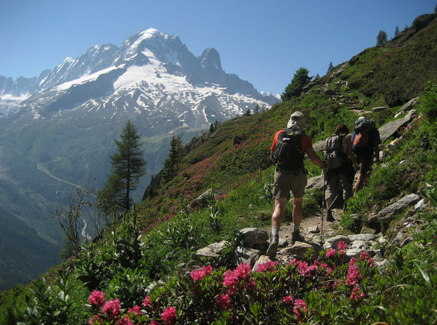 hiking tours chamonix