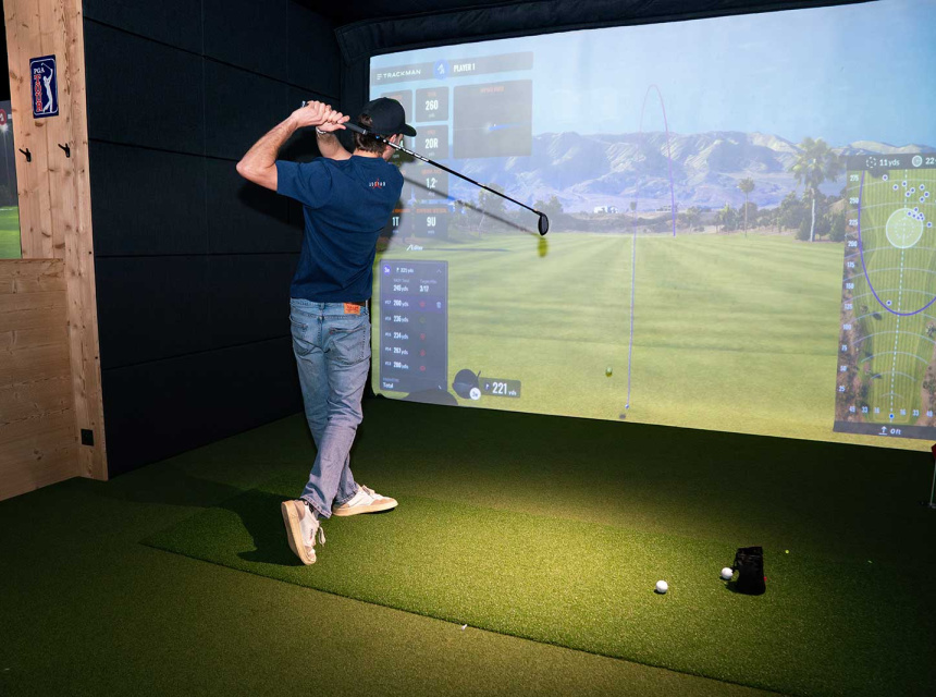 Swing Chamonix Golf Indoor Swing House Practice